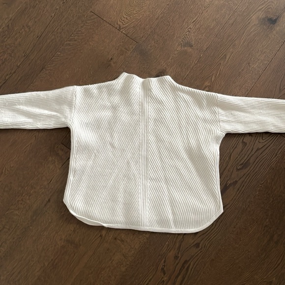 Babaton Cropped Sweater - Picture 2 of 4